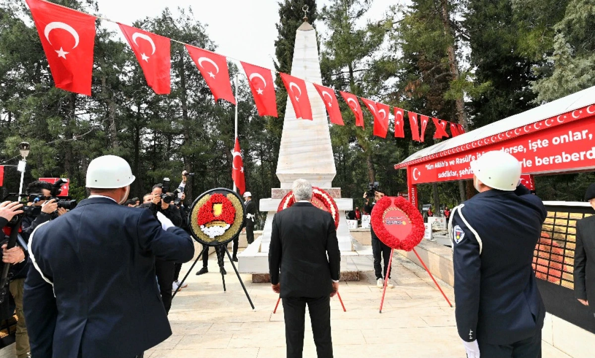 18 Mart &Ccedil;anakkale Zaferi ve Şehitleri Anma G&uuml;n&uuml; Kutlandı