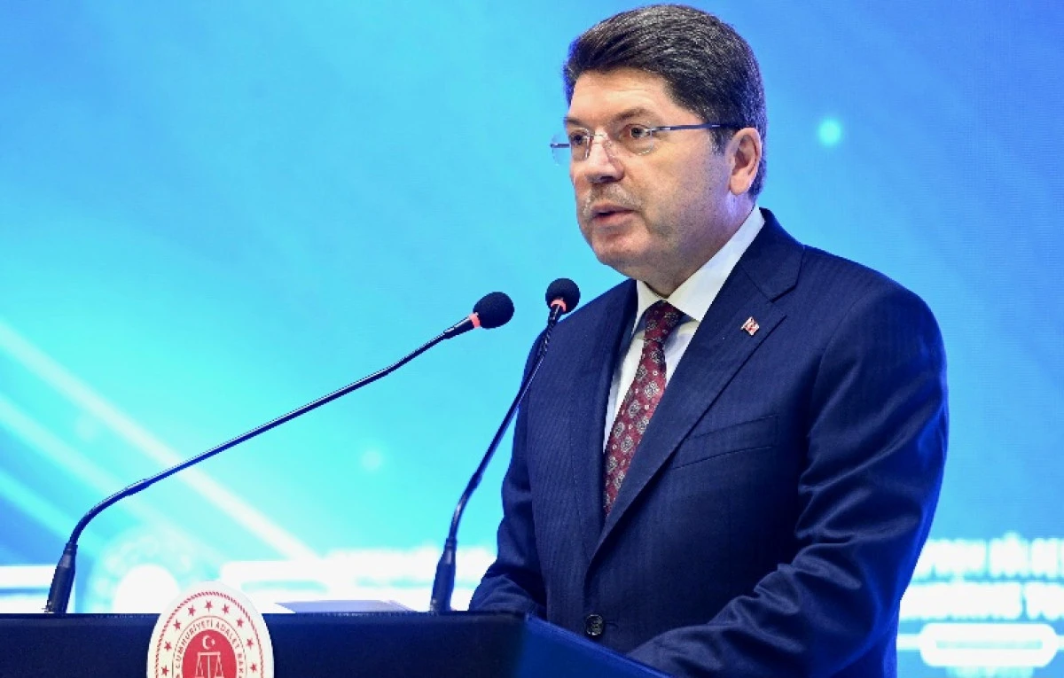 Adalet Bakanı Tunç, Deprem Bölgesindeki Hukuki Süreçleri Değerlendirdi