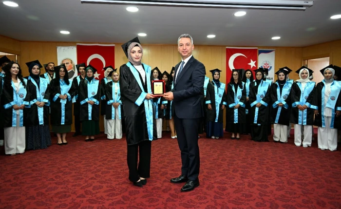 Afşin Sağlık Y&uuml;ksekokulunda Mezuniyet Coşkusu