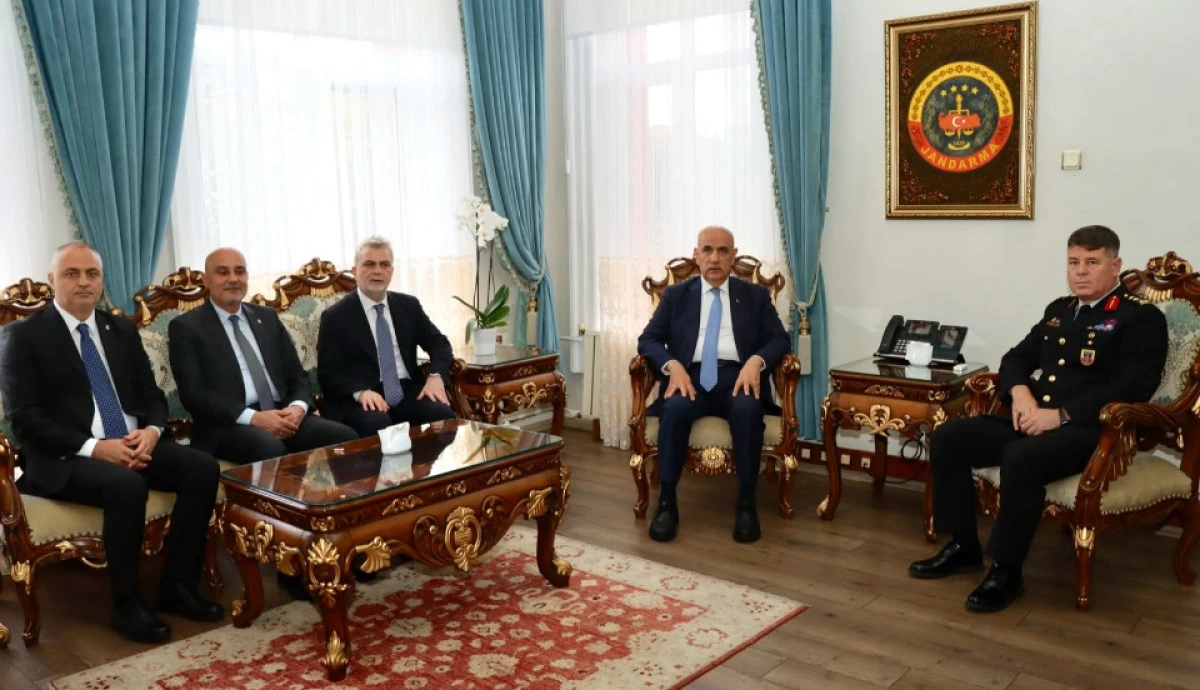 AK Parti Kahramanmaraş Heyeti İl Jandarma Komutanı Tataroğlu&rsquo;nu Ziyaret Etti