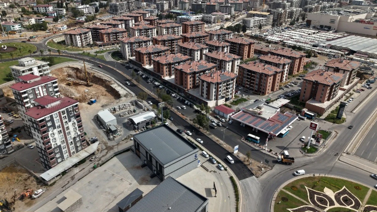 Ali Sezal Bulvarı Baştan Sona Asfaltlanıyor