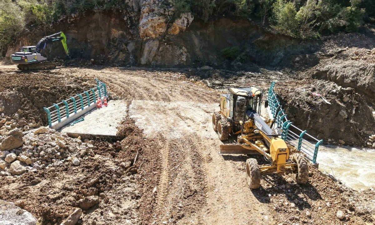 Andırın Kırsalında Ulaşıma G&uuml;&ccedil; Katacak Yeni K&ouml;pr&uuml;