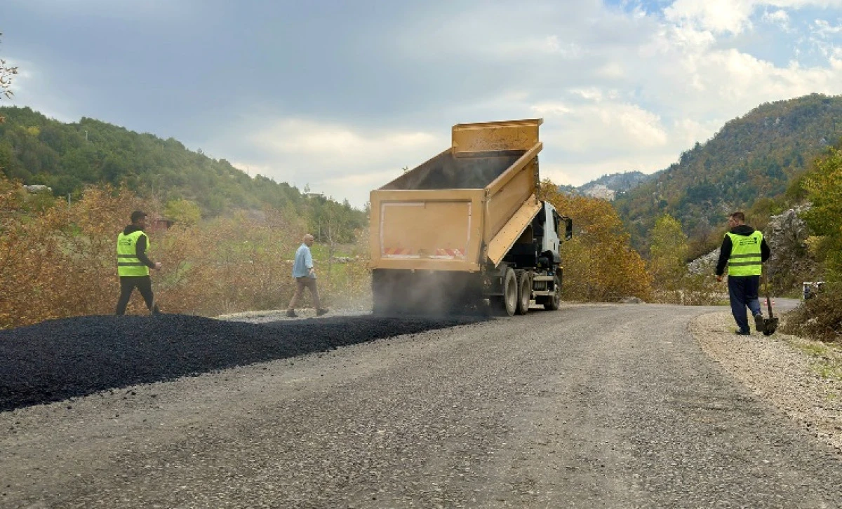 Andırın’a Ulaşımı 20 Kilometre Kısaltan Arterde Son Çalışmalar Yapılıyor