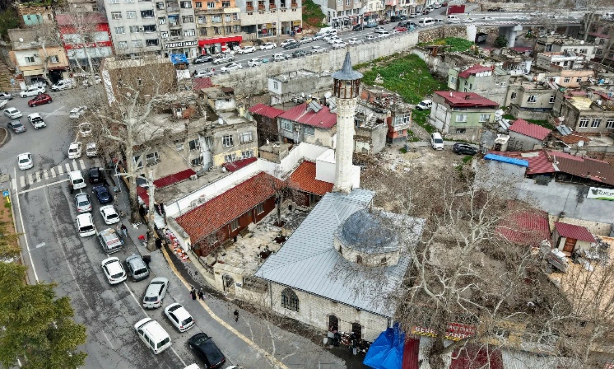 Asırlık Miras Yeniden Ayağa Kalktı: Ulu Camii ve Boğazkesen Camii İbadete A&ccedil;ıldı
