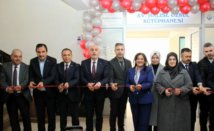 Av. Halise &Ouml;zkul K&uuml;t&uuml;phanesi A&ccedil;ıldı