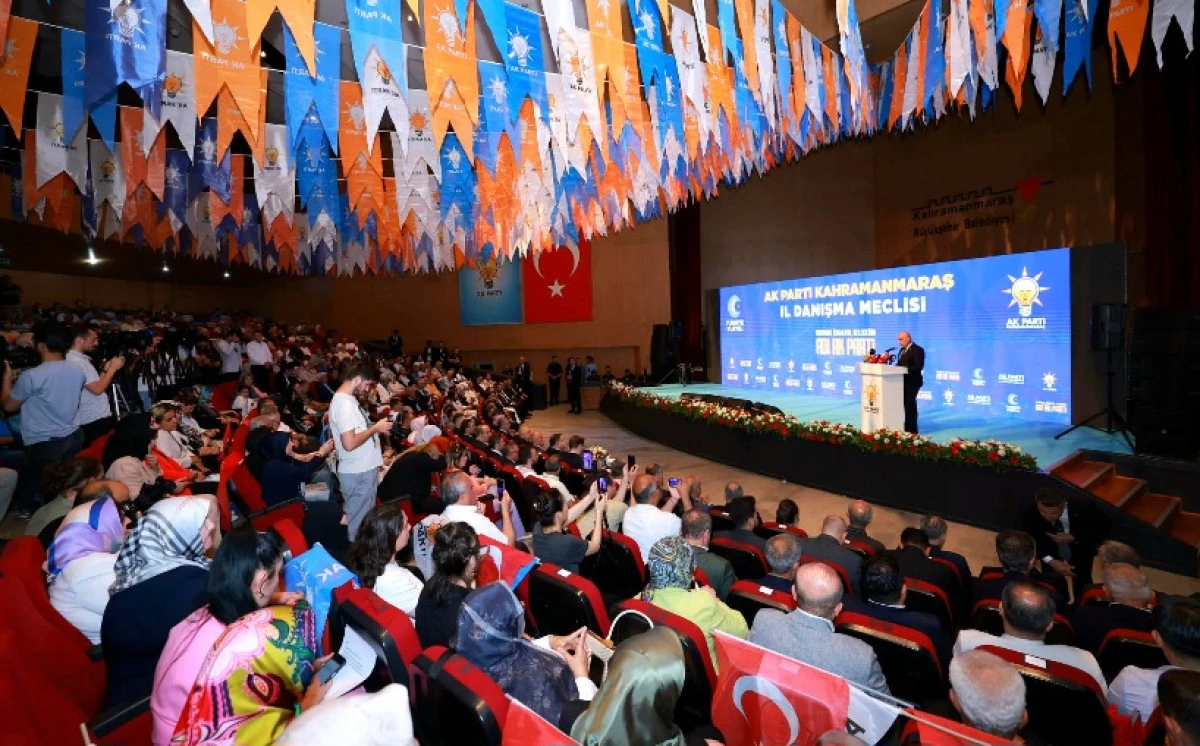 Bakan G&uuml;ler, AK Parti İl Danışma Meclisi Toplantısına Katıldı