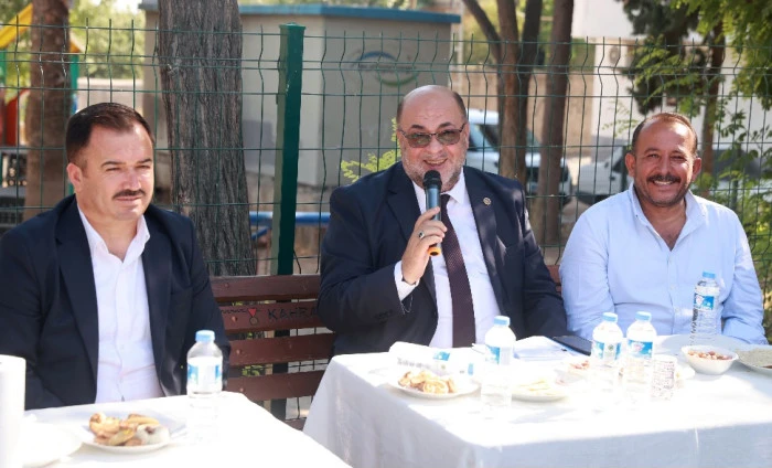 Başkan Akpınar 101. Mahalle Toplantısında Bağlarbaşı Mahallesi Sakinleriyle Buluştu