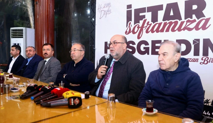 Başkan Akpınar, Basın Mensuplarıyla İftar Programında Bir Araya Geldi