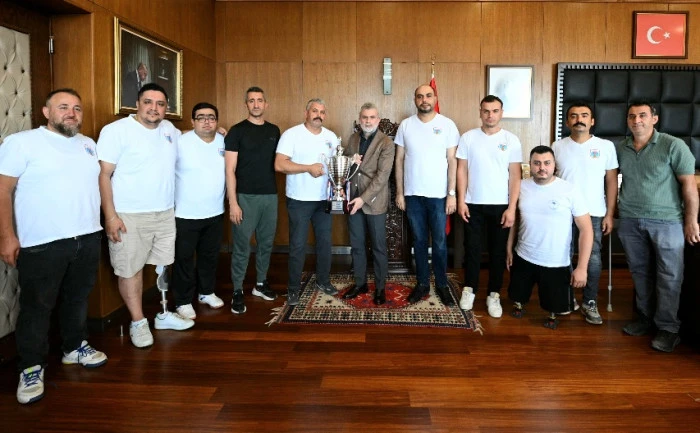 Başkan Fırat Görgel, ‘Süper’ Voleybolcuları Ağırladı