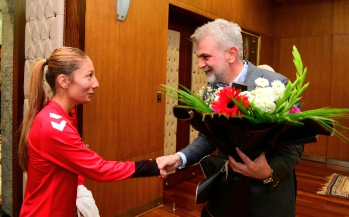 Başkan Görgel, Balkan Şampiyonu Genç Güreşçileri Ağırladı