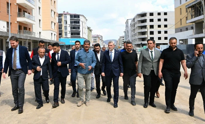 Başkan G&ouml;rgel, &ldquo;Elbistan&rsquo;a 500 Milyon TL&rsquo;lik Yol Yatırımı Kazandırıyoruz&rdquo;
