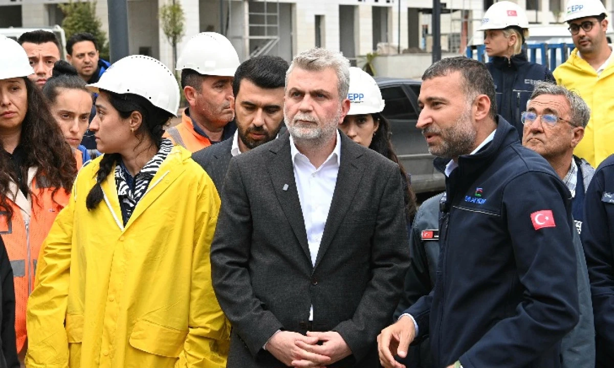 Başkan G&ouml;rgel, Kentsel Tasarım Alanlarında İncelemelerde Bulundu