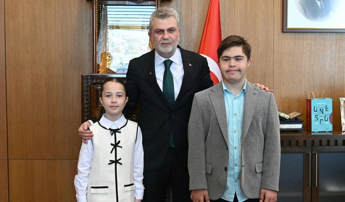 Başkan G&ouml;rgel, Koltuğu Erva Zehra Boyraz&rsquo;a Devretti