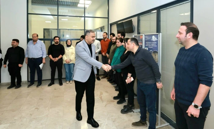 Başkan Toptaş, belediye personeliyle bayramlaştı