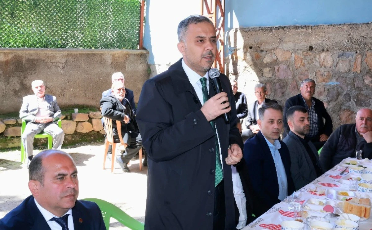 Başkan Toptaş: &ldquo;Mahallelerimizin her talebi bizim yol haritamızdır&rdquo;