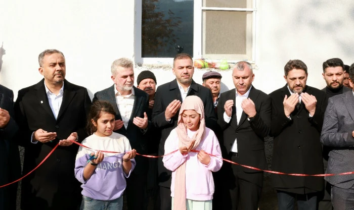 Başkan Toptaş'tan Batı Mahallelerine Çıkarma