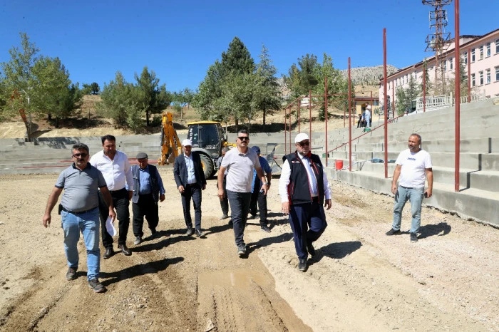 Baydemirli Güreş Sahası Çalışmaları Tüm Hızıyla Devam Ediyor