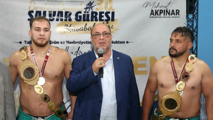 Bertiz Boyalı Şalvar G&uuml;reşlerine Yoğun İlgi