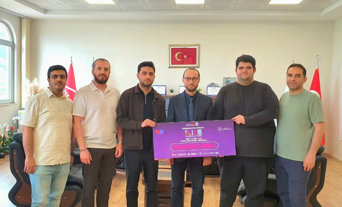 Bilgisayar Programcılığı Programı &Ouml;ğrencilerimizden B&uuml;y&uuml;k Başarı