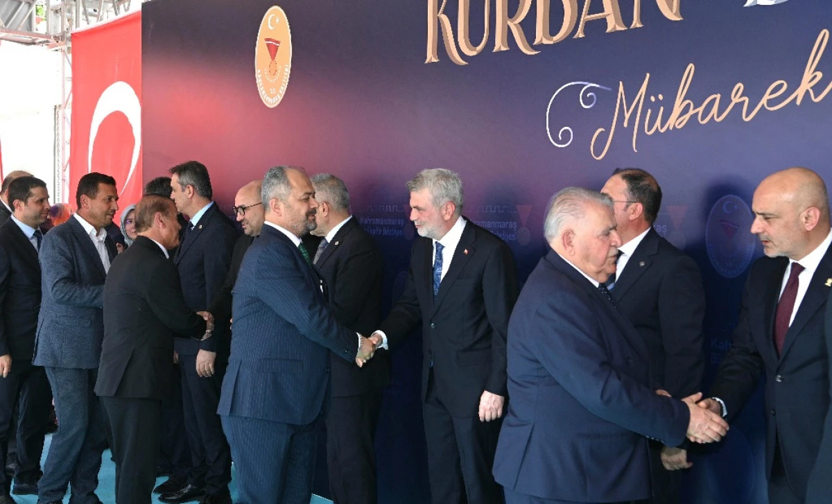 Birlik, Beraberlik ve Dayanışma &Ouml;n Plana &Ccedil;ıktı: Kahramanmaraş Bayramlaştı