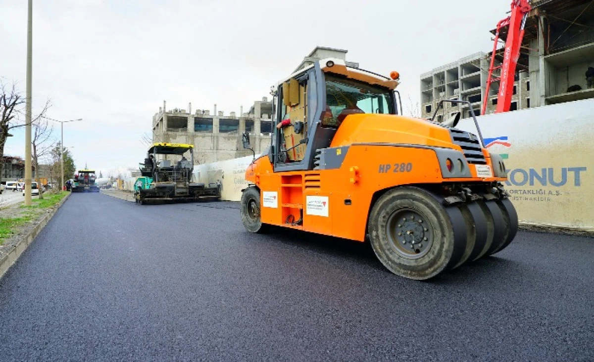 B&uuml;y&uuml;kşehir, Doğukent&rsquo;in Yolunu Yeniledi