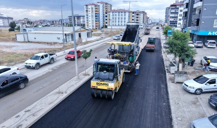 B&uuml;y&uuml;kşehir, Elbistan Dr. Devlet Bah&ccedil;eli Bulvarı&rsquo;nda B&uuml;y&uuml;k D&ouml;n&uuml;ş&uuml;m Başlattı