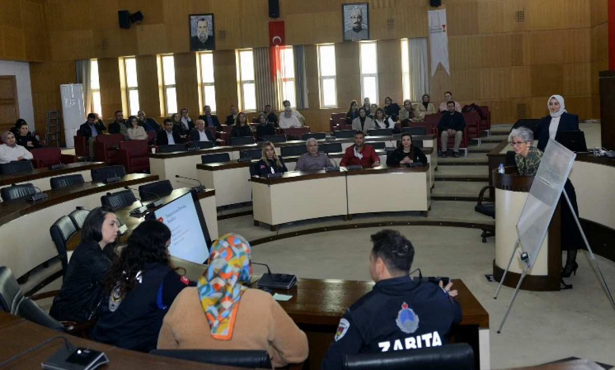 Büyükşehir, Hizmet Kalitesini Artıracak Eğitimlerini Sürdürüyor