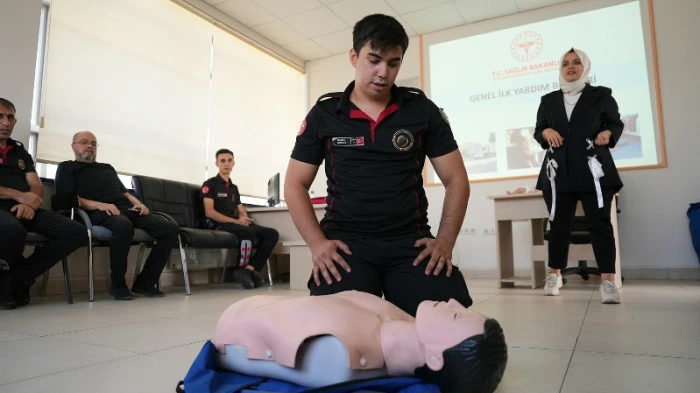 B&uuml;y&uuml;kşehir, İtfaiye Personelinin İlk Yardım M&uuml;dahale Kabiliyetini G&uuml;&ccedil;lendiriyor