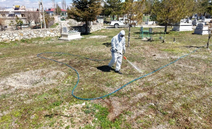 B&uuml;y&uuml;kşehir, Mezarlıklarda Kapsamlı Yenileme Başlattı