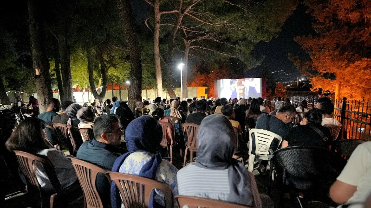 B&uuml;y&uuml;kşehir, Tarihin Kalbinde &ldquo;Neşeli G&uuml;nler&rdquo;i Yeniden Yaşattı
