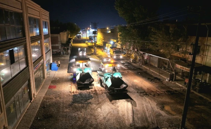 B&uuml;y&uuml;kşehir, Toptancılar Sitesi&rsquo;nde Asfalt Mesaisinde