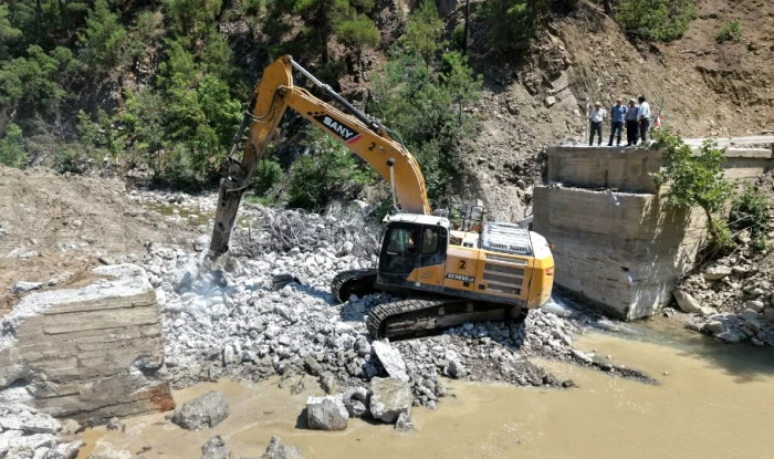 B&uuml;y&uuml;kşehir&rsquo;den Andırın&rsquo;a Yeni K&ouml;pr&uuml;