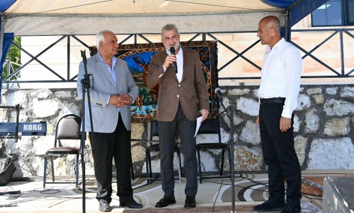 B&uuml;y&uuml;kşehir&rsquo;den G&ouml;ksun Yeşilk&ouml;y&rsquo;de 3 Milyonluk Sıcak Asfalt Yatırımı