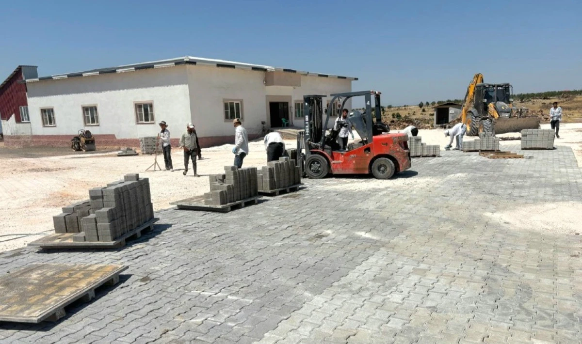 B&uuml;y&uuml;kşehir&rsquo;den Pazarcık Kızkapanlı&rsquo;nın Sosyal Tesisinde &Ccedil;evre D&uuml;zenlemesi