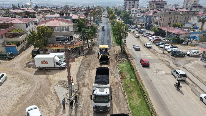B&uuml;y&uuml;kşehir&rsquo;den Tevfik Kadıoğlu Bulvarı&rsquo;nda Ulaşımı İyileştirecek M&uuml;dahale