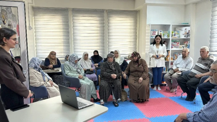 B&uuml;y&uuml;kşehir&rsquo;den Yaşlılara Dijital G&uuml;venlik Eğitimi