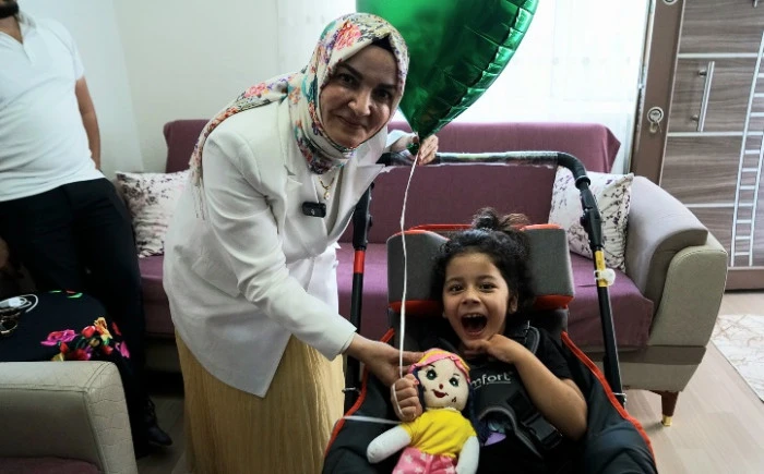 Büyükşehir’den Yürek Isıtan Ziyaret; Serebral Palsi Hastalarına Anlamlı Destek