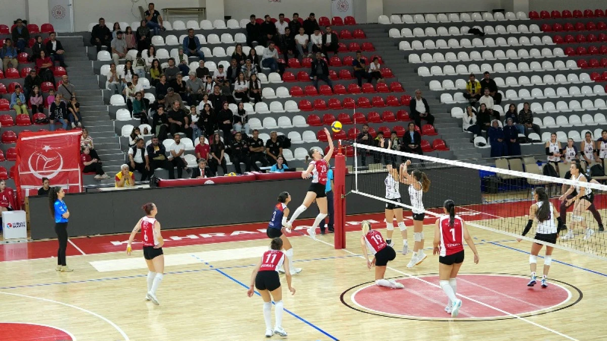 B&uuml;y&uuml;kşehir&rsquo;in Sultanları, Evinde Antepia&rsquo;ya Şans Tanımadı