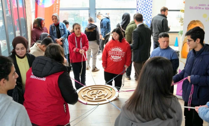 DOKMER&rsquo;de Sevgi Kazandı: Down Sendromlular G&uuml;n&uuml;&rsquo;ne renkli kutlama