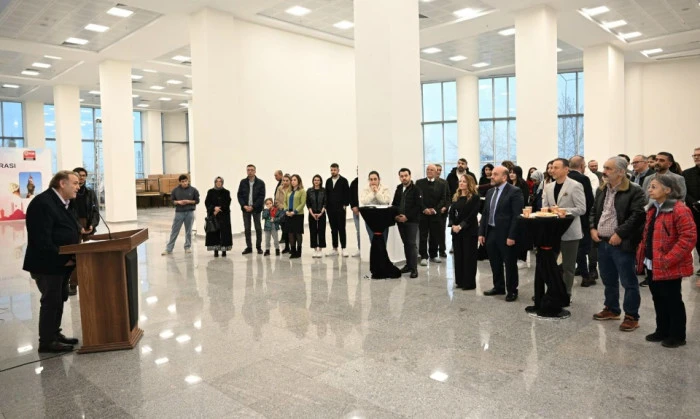 &ldquo;D&ouml;rt On Yedi- II&rdquo; Karma Sergi Sanatseverlerin Yoğun İlgisi ile A&ccedil;ıldı