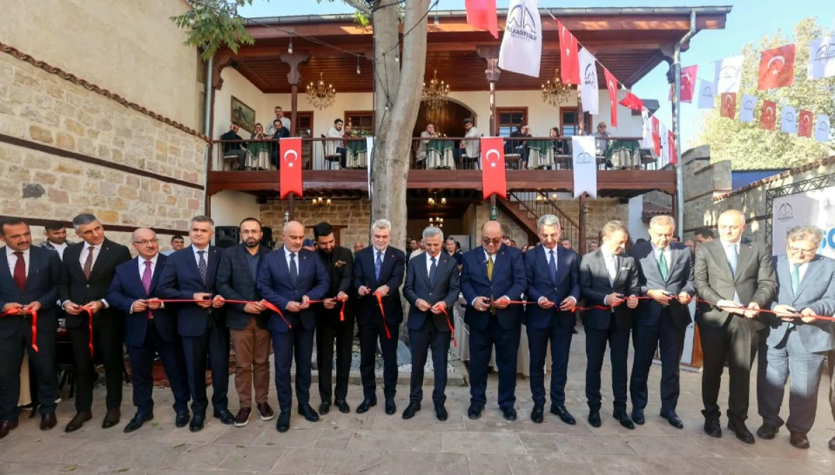 Dulkadiroğlu&rsquo;nda K&uuml;lt&uuml;r ve Sanata Yeni Bir Soluk: Avlu1890 G&ouml;rkemli T&ouml;renle A&ccedil;ıldı