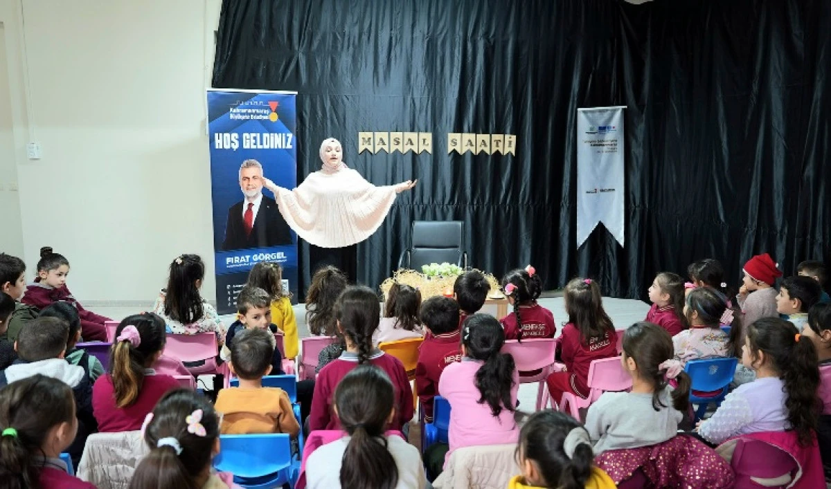 Edebiyatın Şehrinde Minikler Masal Yolculuğuna &Ccedil;ıktı 