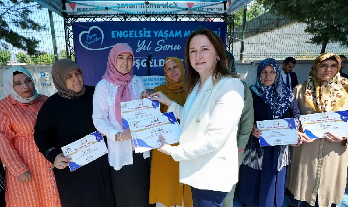 Engelsiz Yaşam Merkezi&rsquo;nde Emek ve Başarı Sergisi