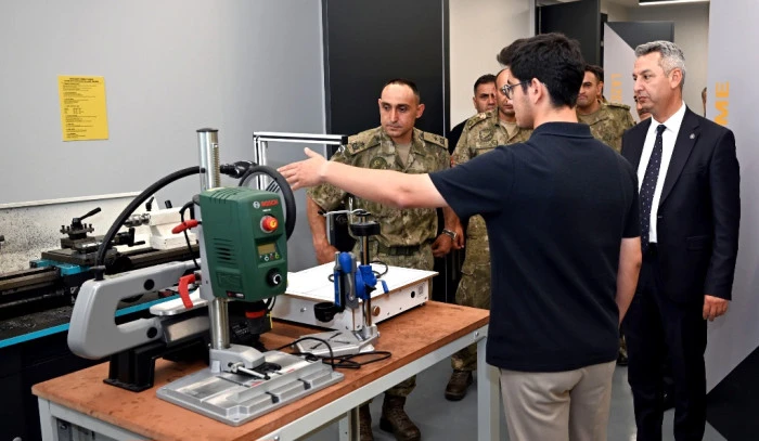 Garnizon Komutanı Tuğgeneral Hakan Kan&rsquo;dan KS&Uuml;&rsquo;ye Ziyaret