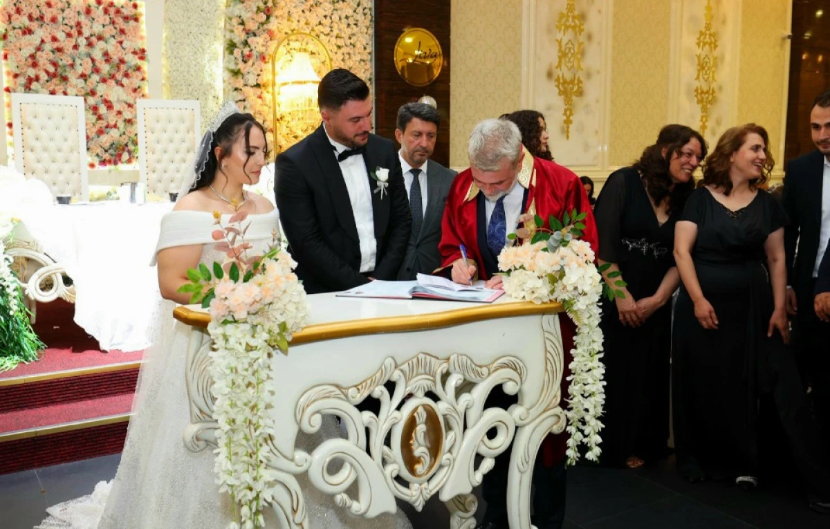 Gazeteci Adem Gemci Kayınbaba Oldu