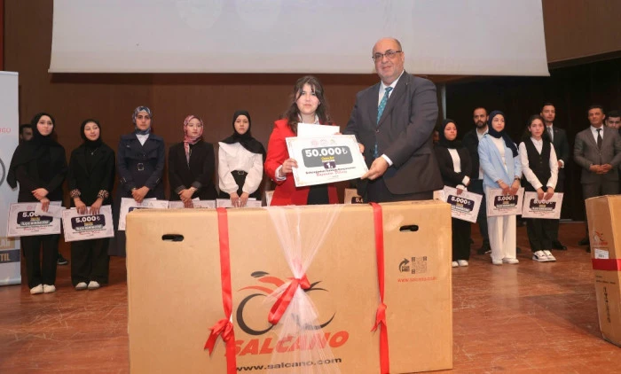Gen&ccedil;ler K&uuml;rs&uuml;de Projesi İl Finali Yoğun Katılımla Ger&ccedil;ekleştirildi