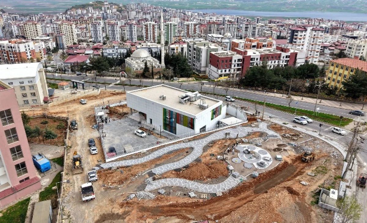 Kahramanmaraş &Ccedil;ocuk Sanat Merkezi Minik Misafirlerine Kavuşmak İ&ccedil;in G&uuml;n Sayıyor