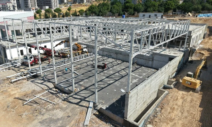 Kahramanmaraş Gen&ccedil;lik ve Spor Merkezi Y&uuml;kseliyor