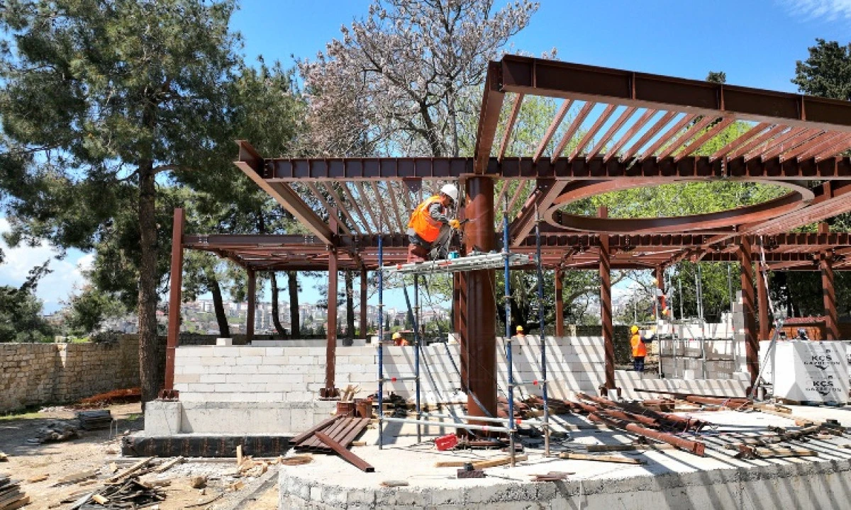 Kahramanmaraş Kalesi&rsquo;nde Restorasyon &Ccedil;alışmaları T&uuml;m Hızıyla S&uuml;r&uuml;yor