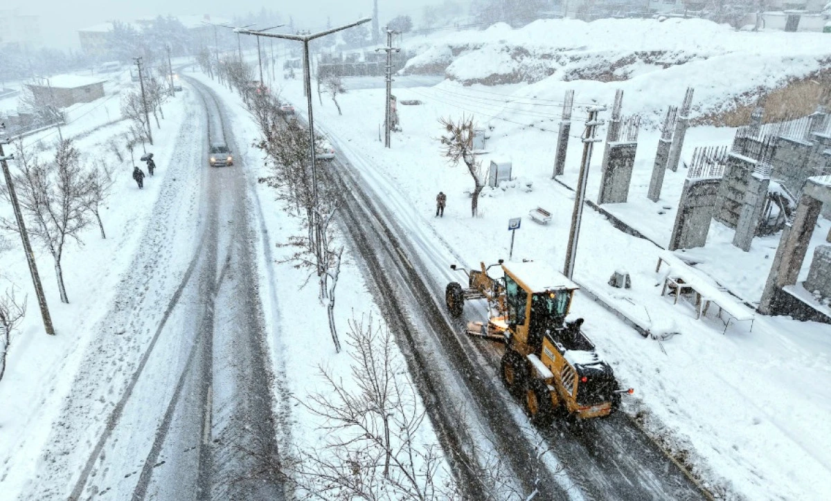 Kahramanmaraş&rsquo;ta Son Yılların En Sert Kışı Yaşanıyor